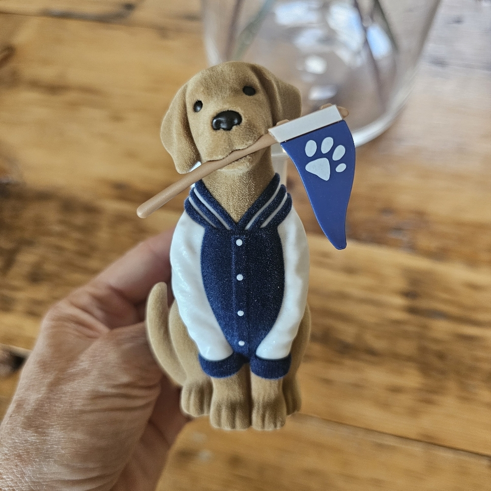 Bath & Body Works Collegiate Dog Wallflower Plug In Blue and White Team Colors - Picture 8 of 9